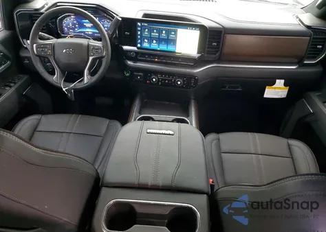 2025 Chevrolet Silverado K3500 High Country z USA, uszkodzony, nr VIN 2GC4KVEY5S1196600